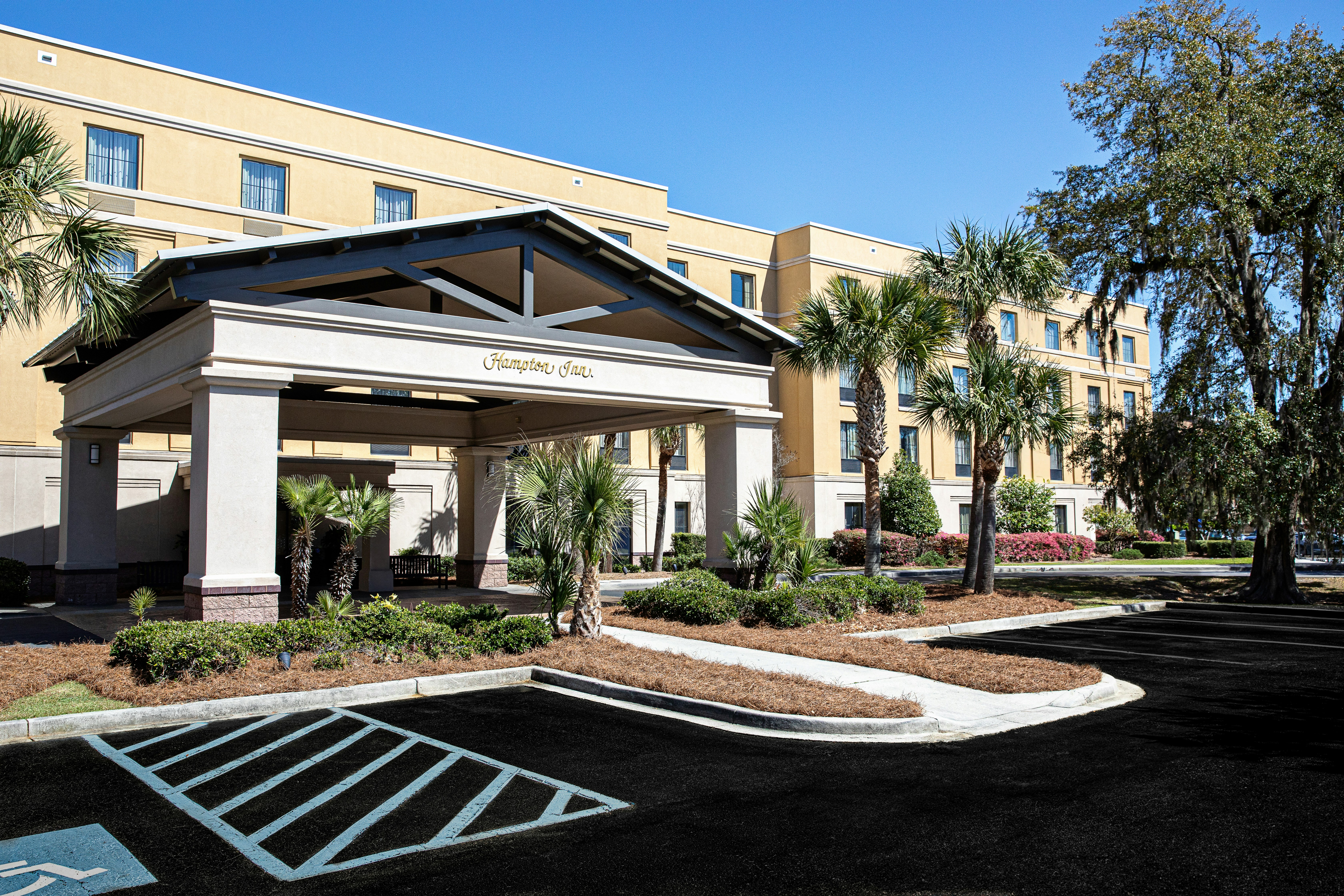 Hampton Inn Charleston Daniel Island 1/10