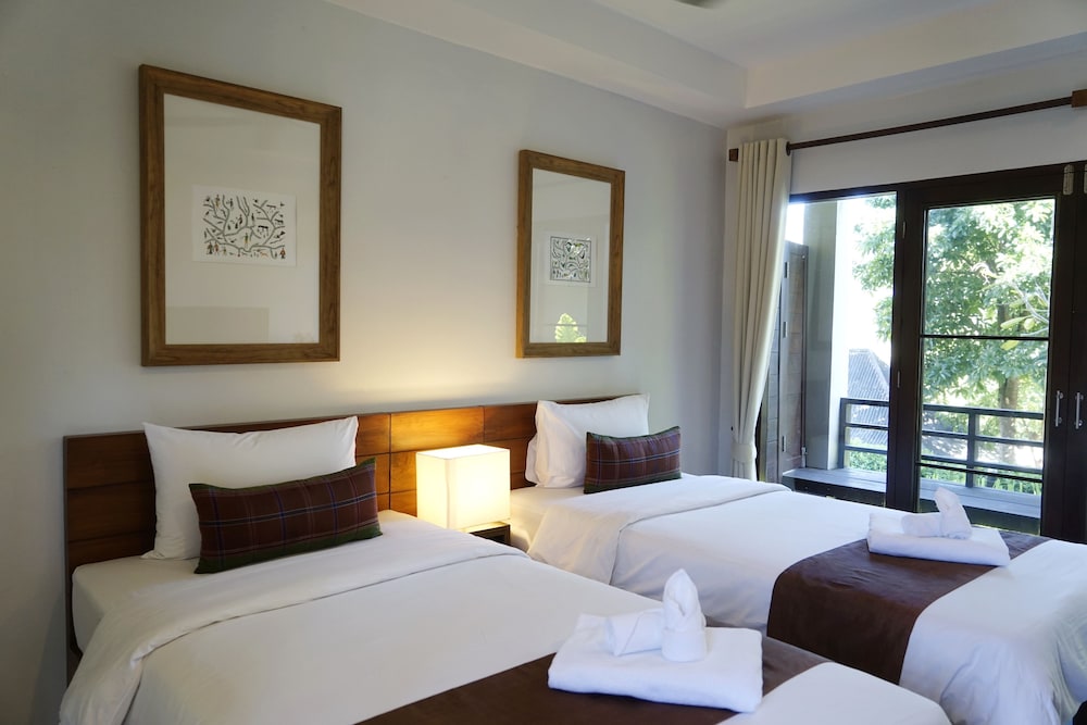 Yoma Hotel 18/69