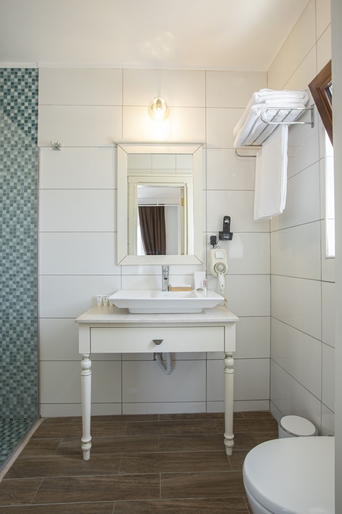 Alacati Pupil Hotel 50/50