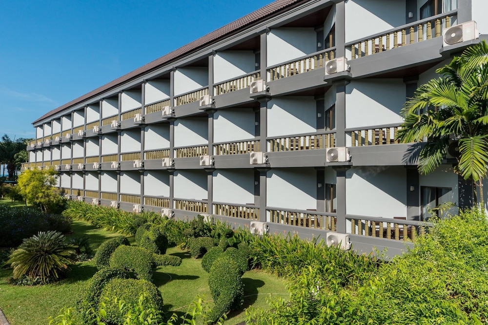 Botany Beach Resort in SATTAHIP