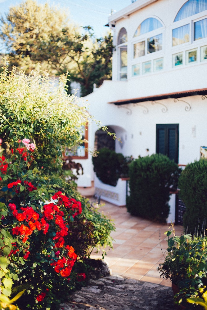 Il Giardino Dell'arte - Guest House 1/34