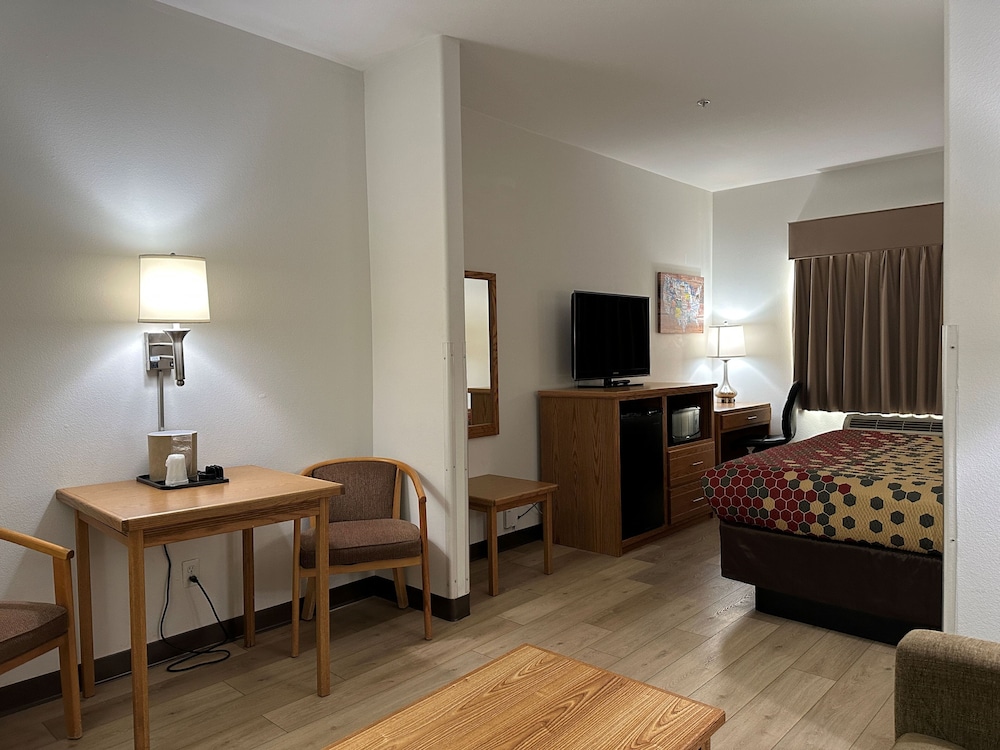Wingate by Wyndham New Castle - Glenwood Springs 32/50