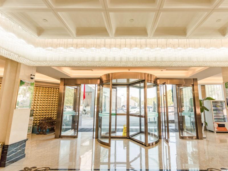 GreenTree Alliance Pudong New District Disneyland North Gate Hotel 5/42