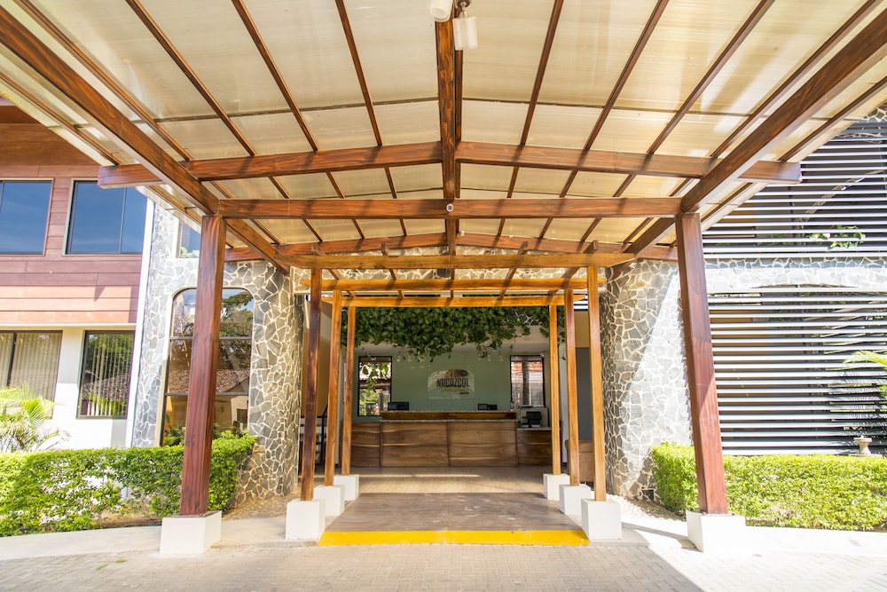 HOTEL & VILLAS NACAZCOL 8/50