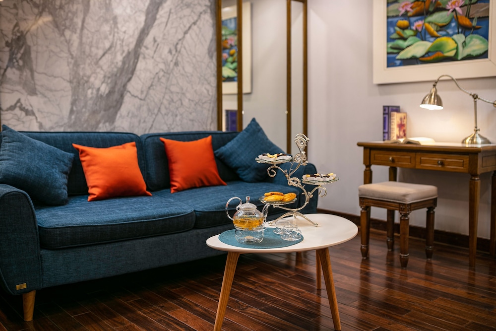 Dal Vostro Hotel and Spa 24/27