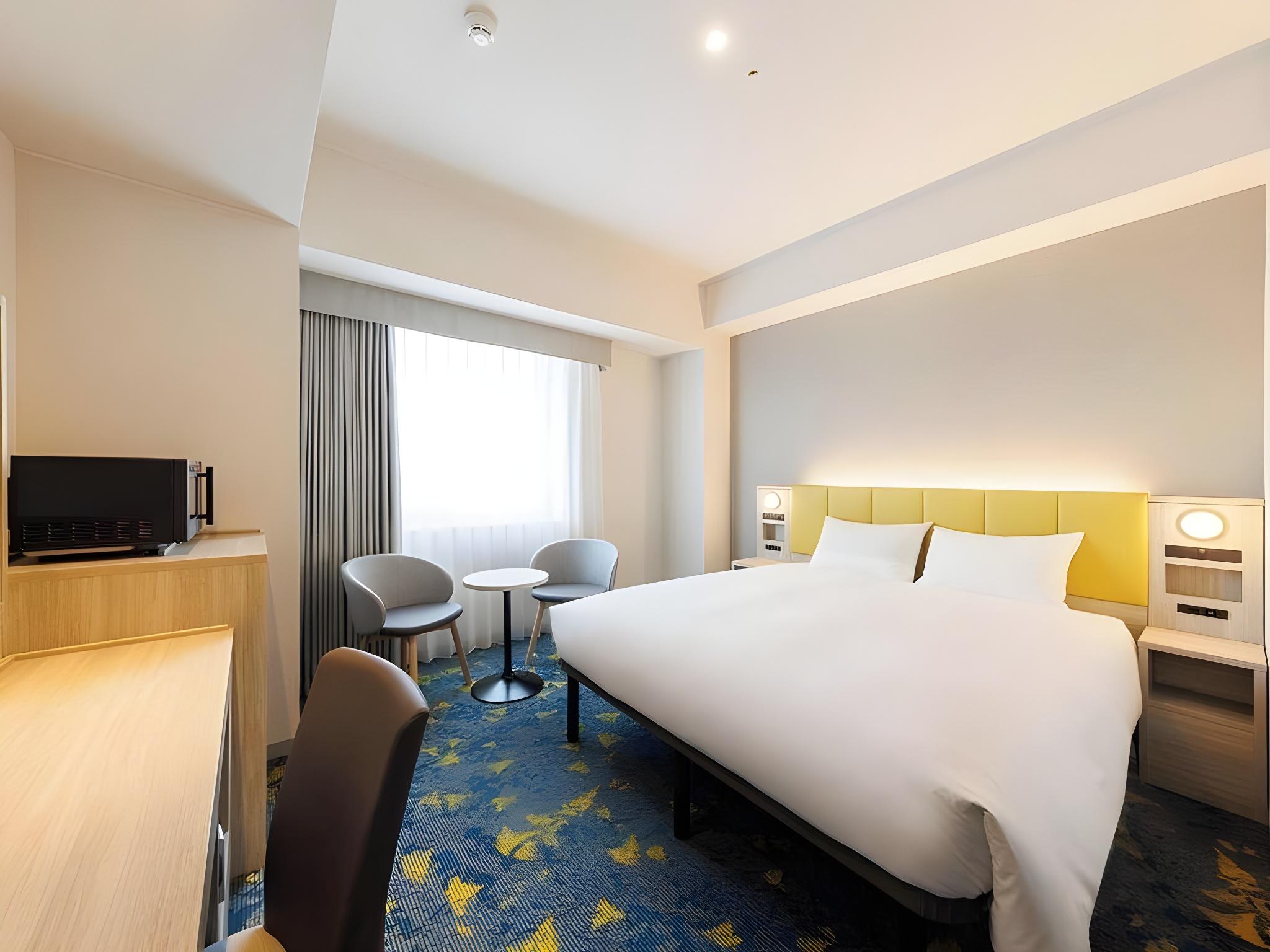 Style, Residential, Queen Bed