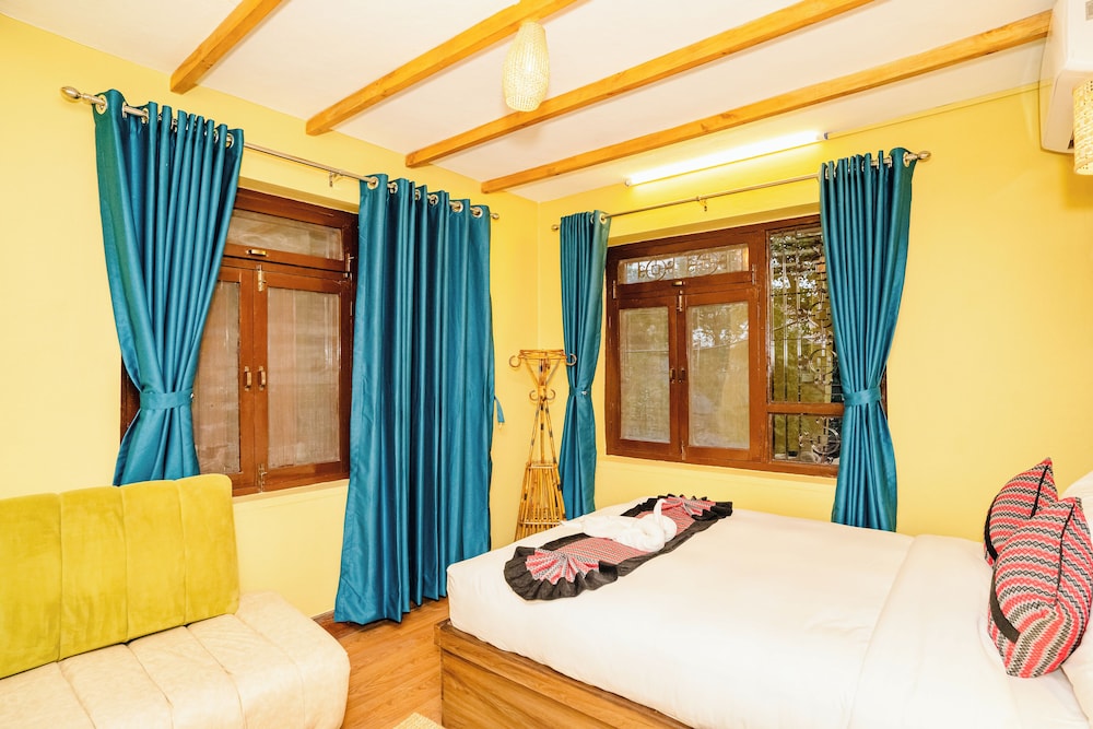 Nepali Heritage Hotel 18/50