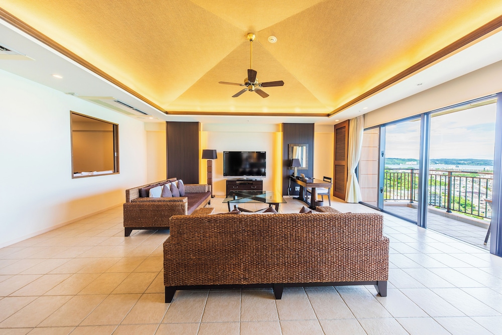 Kafuu Resort Fuchaku Condo Hotel 31/50