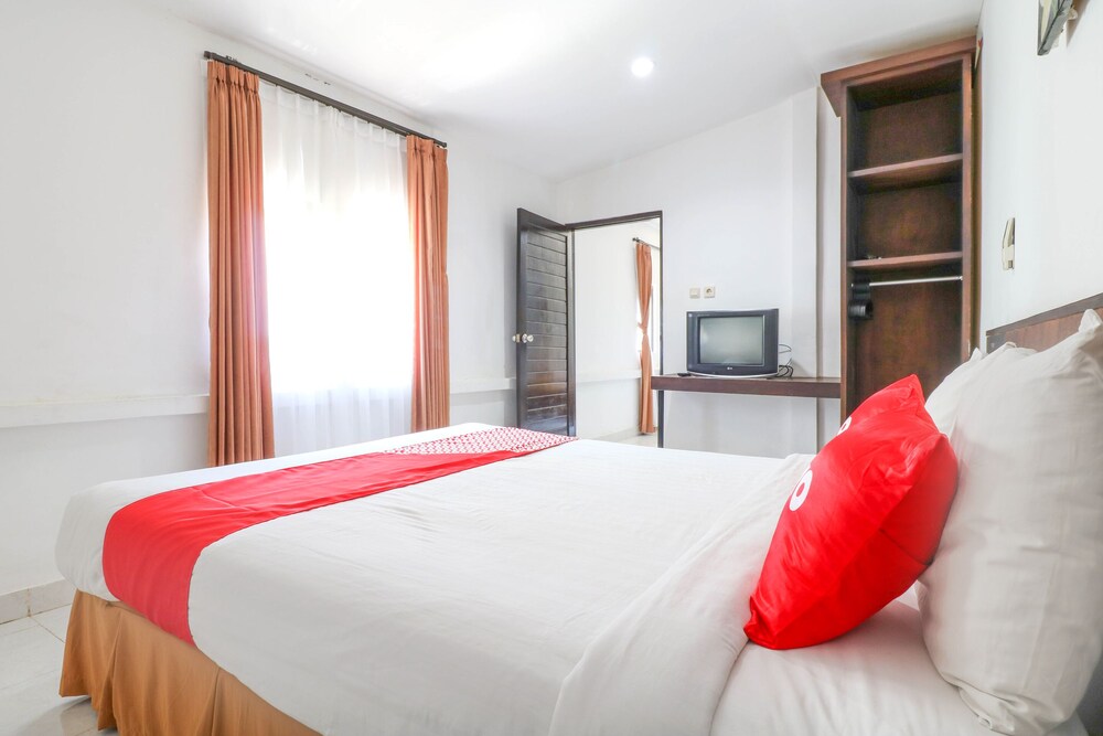 Capital O 1666 Grand Pudjawan Hotel Near Kuta Beach 16/50