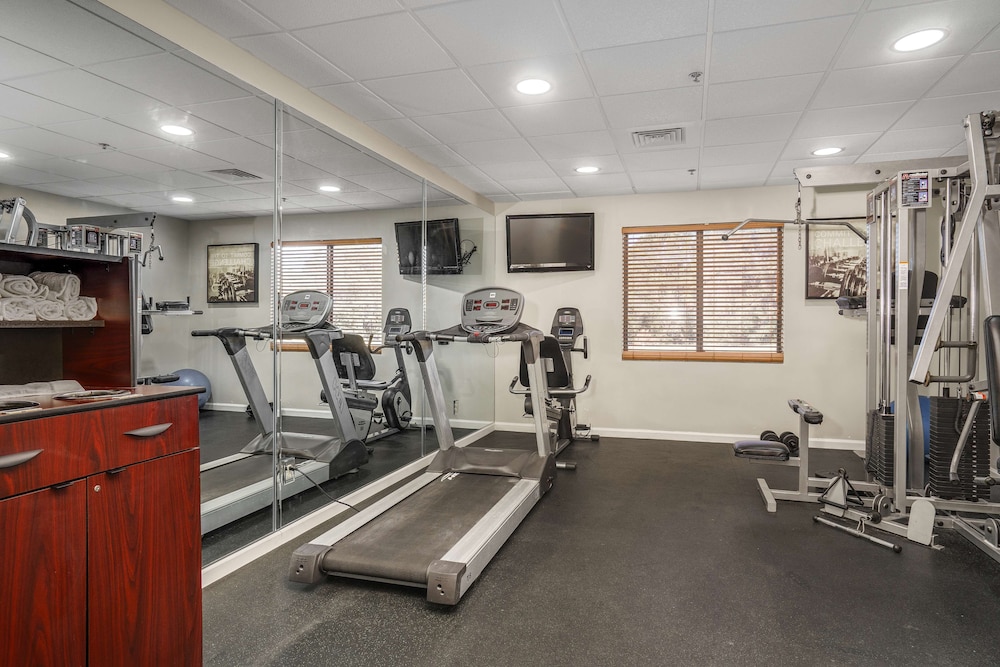 Best Western Plus Silver Creek Inn 13/24