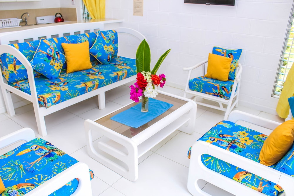 Monteray Apartment Hotel 37/48