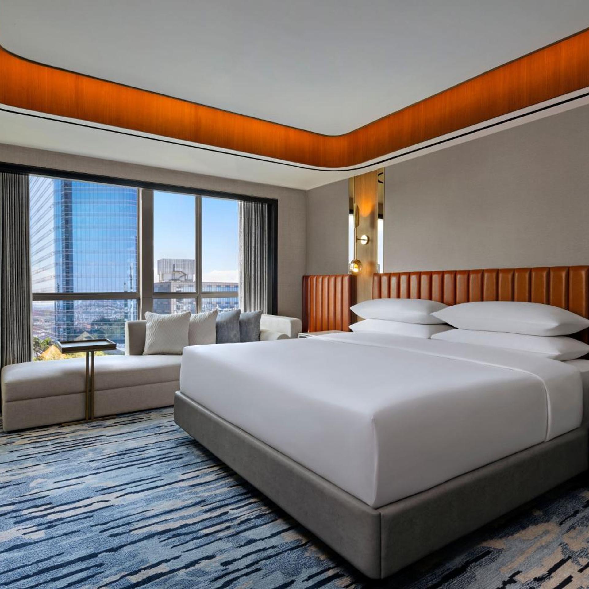 2 Bedrooms, Ambassador, Suite, Club Lounge Access