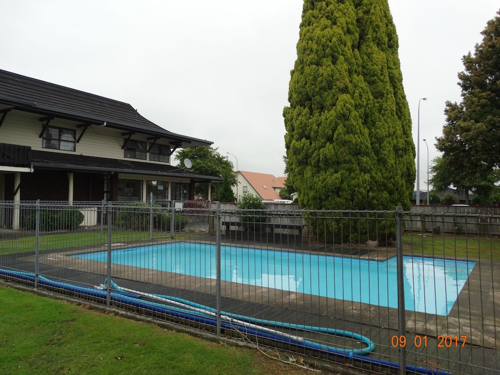 Ambassador Motel - Palmerston North 11/22
