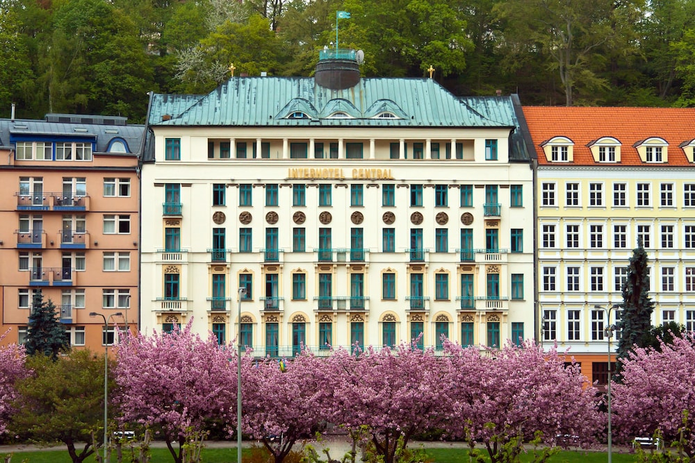 Interhotel Central 1/50
