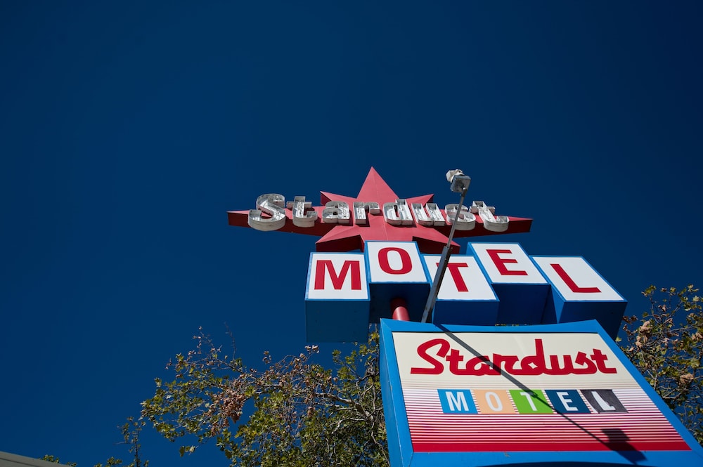 Stardust Motel Redding 4/21