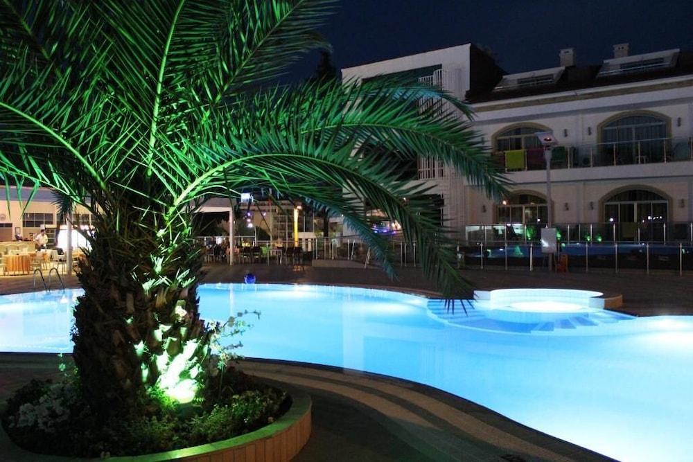 Forum Residence Hotel 40/50