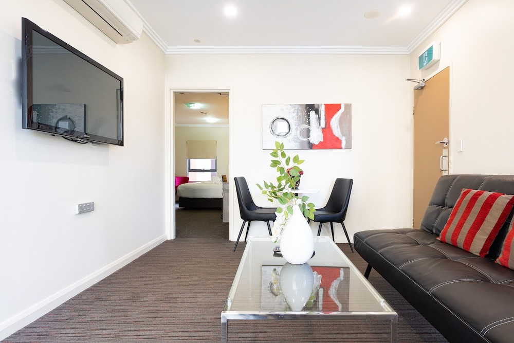 Best Western Plus Camperdown Suites 29/30