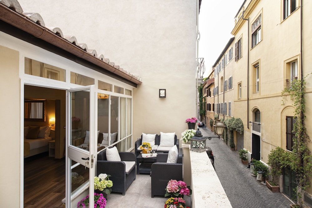 Canova Rooms 34/42