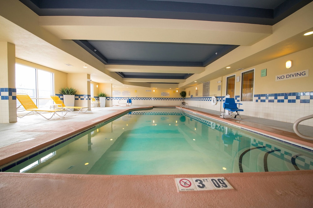 Fairfield Inn Suites Cordele 26/28