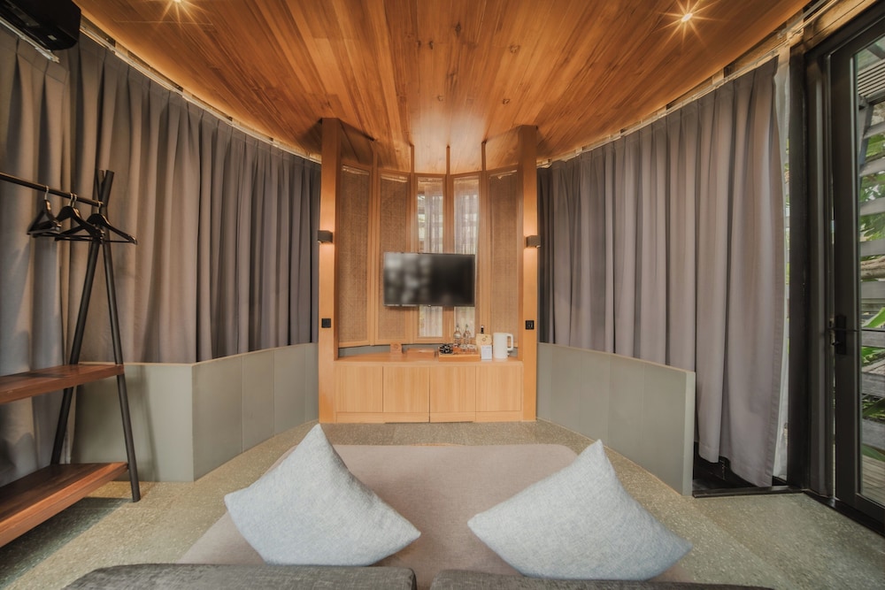 Canggu Cabana Beach Resort by Ini Vie Hospitality 46/64