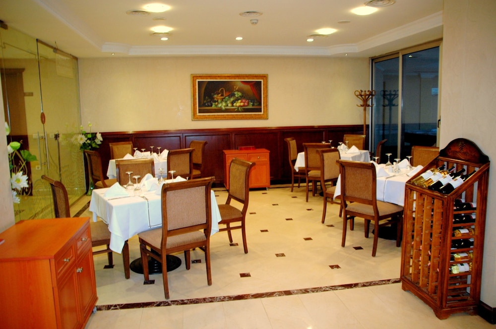 Topkapi Inter Istanbul Hotel 62/69