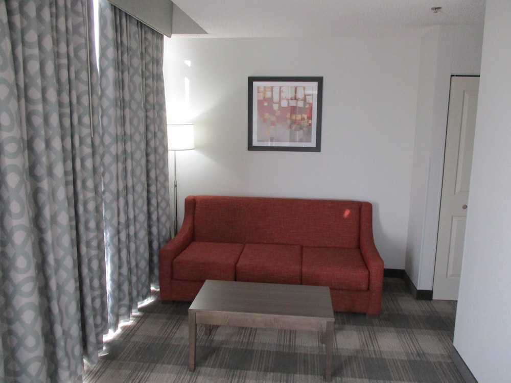 Best Western Plus Philadelphia-Choctaw Hotel and Suites 15/27