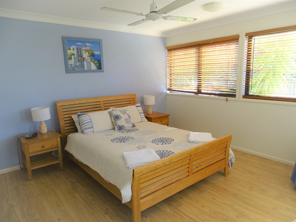 Pandanus Palms Resort 8/50