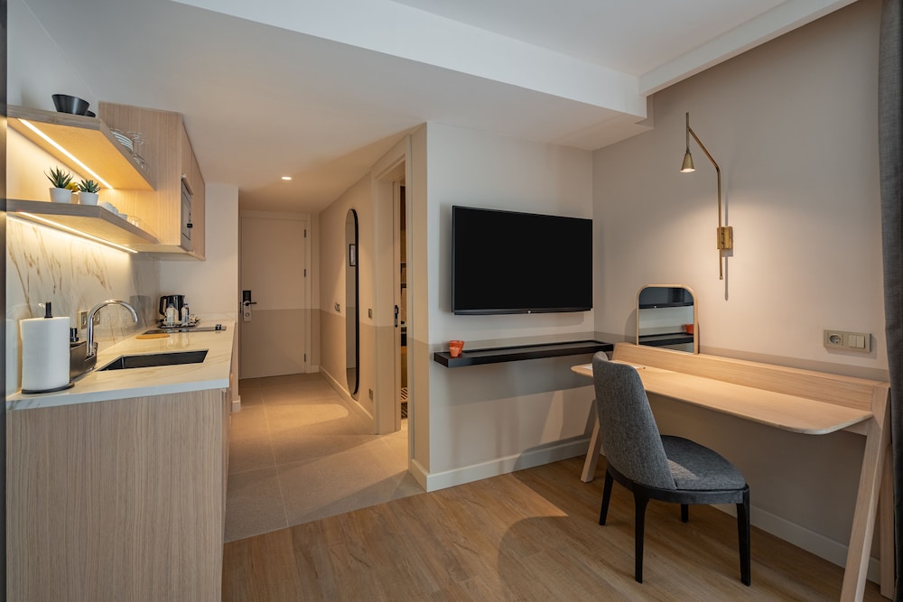 Oli Hotel 40/47