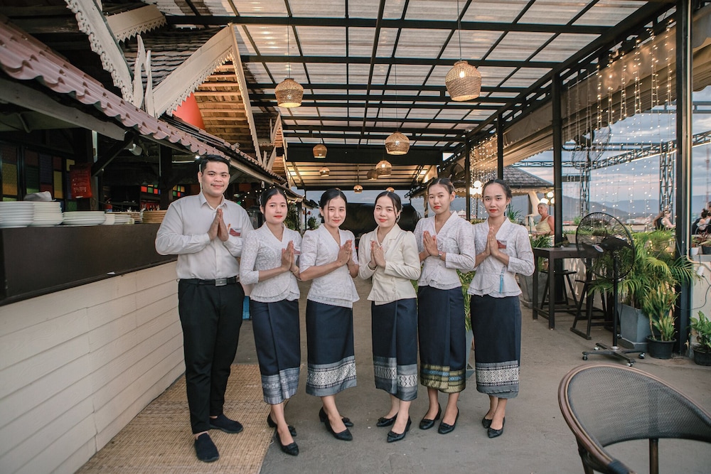 Pakse Hotel 33/49