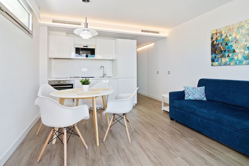 Carihuela Suites 13/31