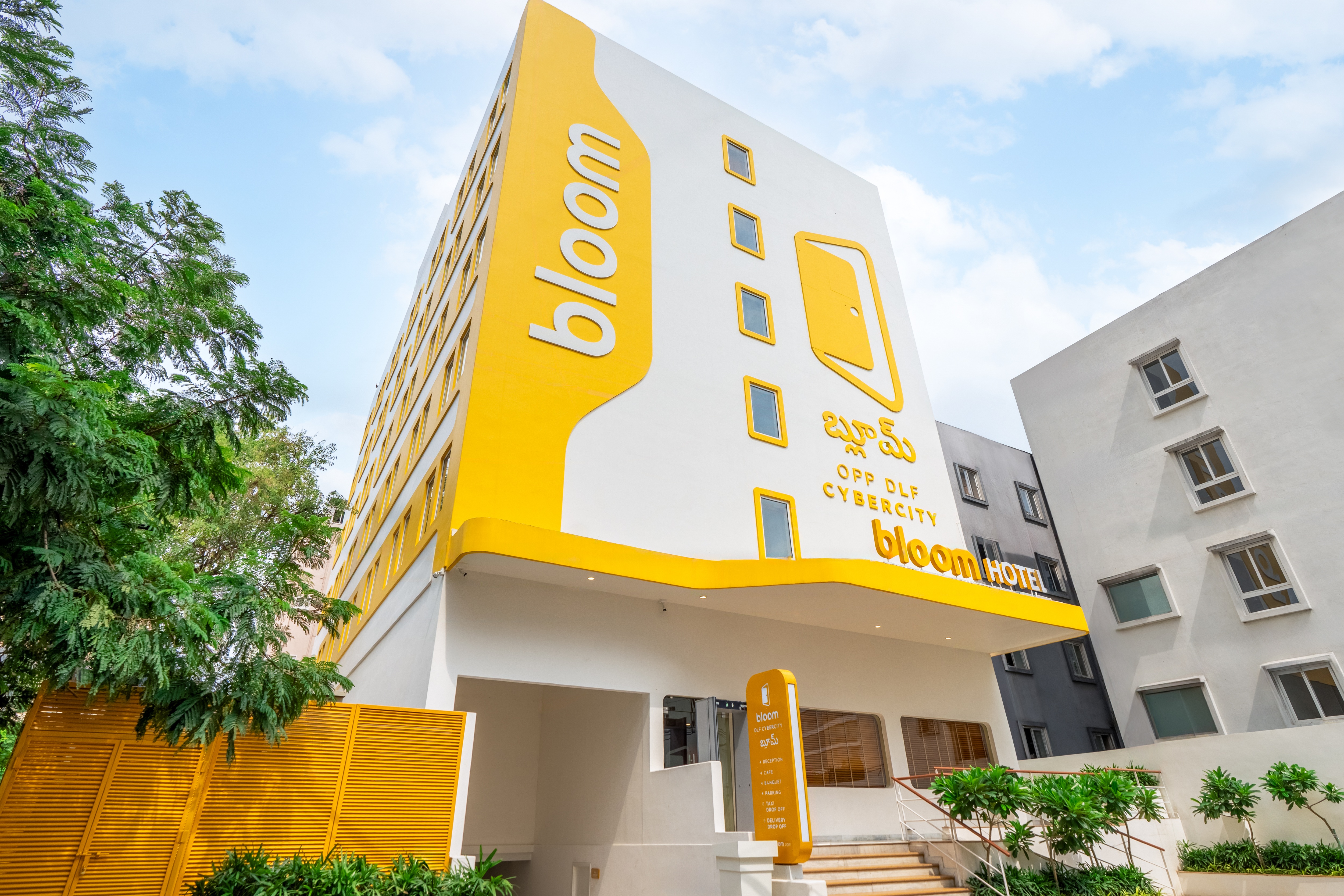 Bloom Hotel Dlf Cyber City 4/33