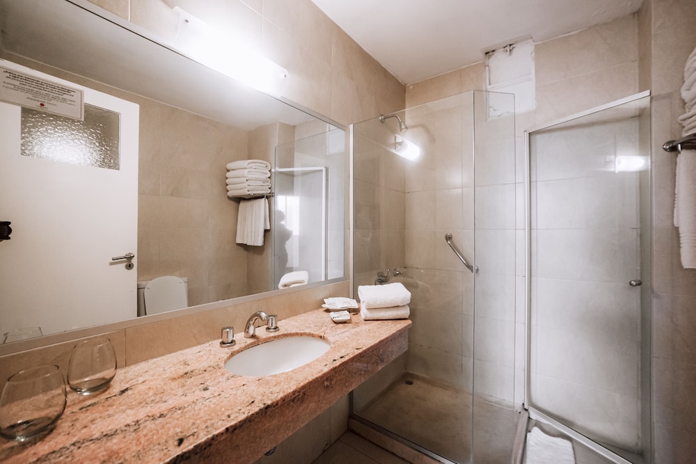 Hotel Carlos V by DOT Urban 47/50