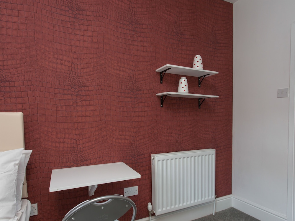 Townhouse PLUS @ Westminster Street Crewe 25/26
