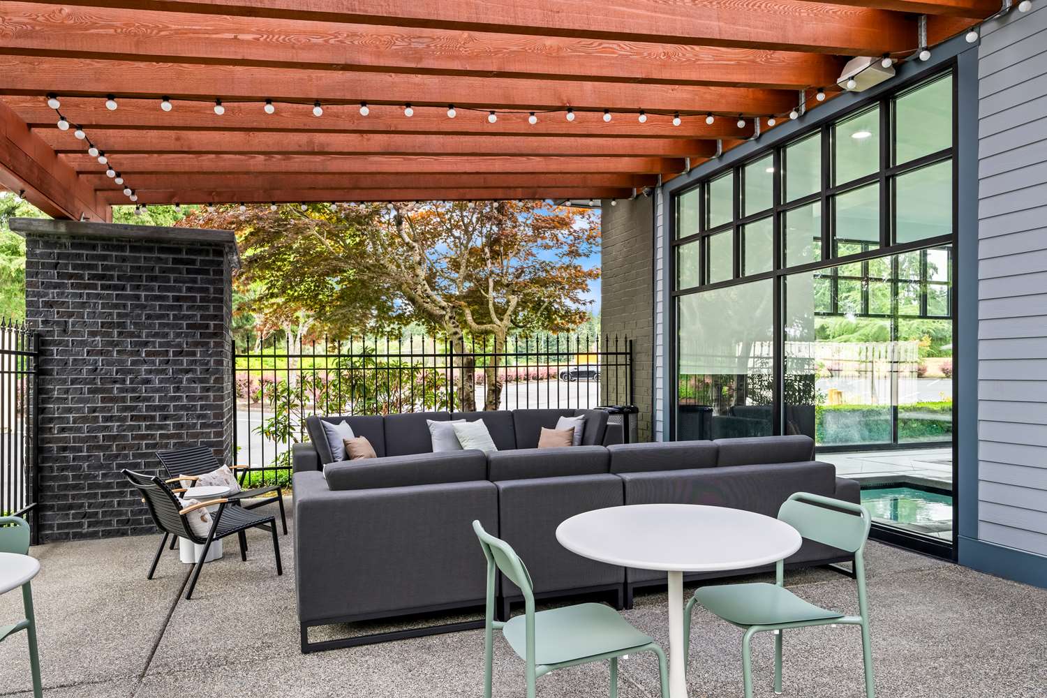 Best Western Plus Puyallup Hotel 12/35