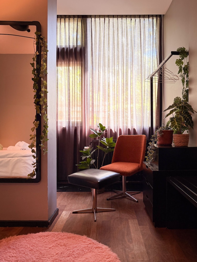 De Pijp Boutique Hotel 49/72
