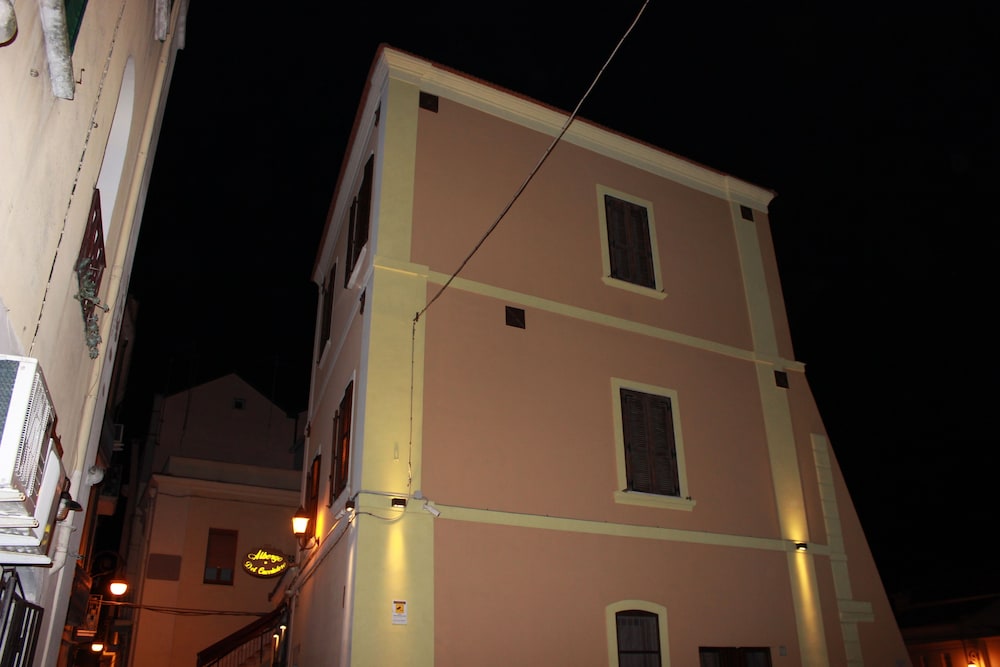 Albergo Del Cacciatore 3/49