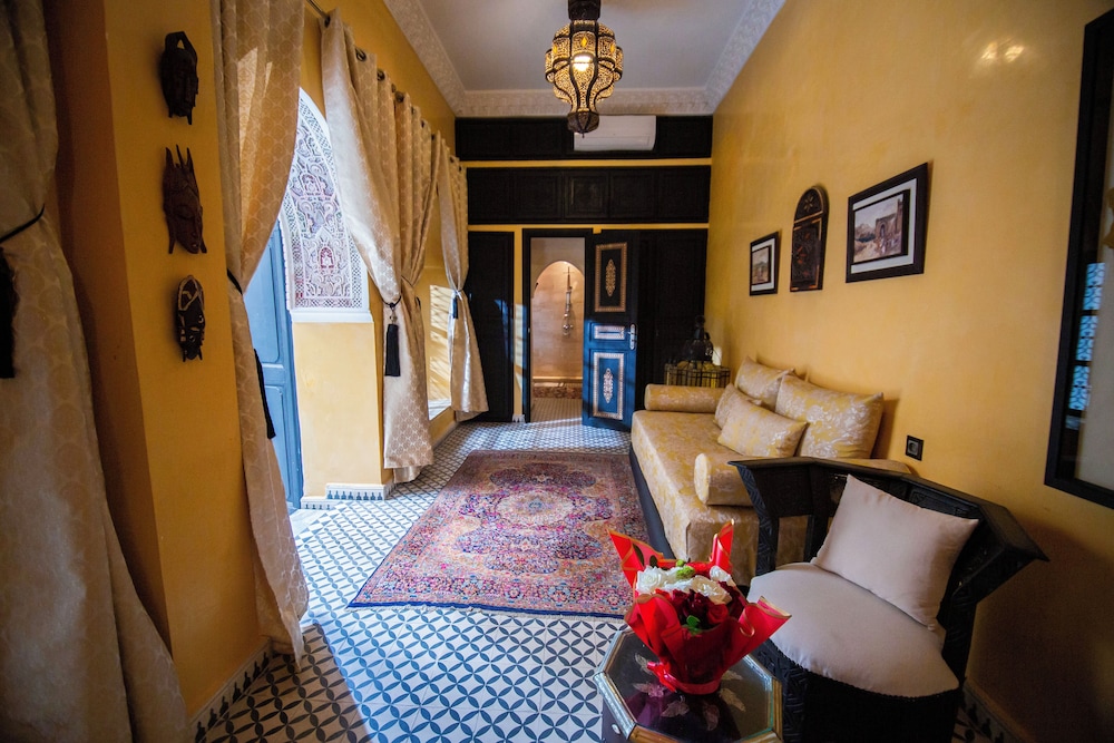 Riad Ta'achchaqa 39/50