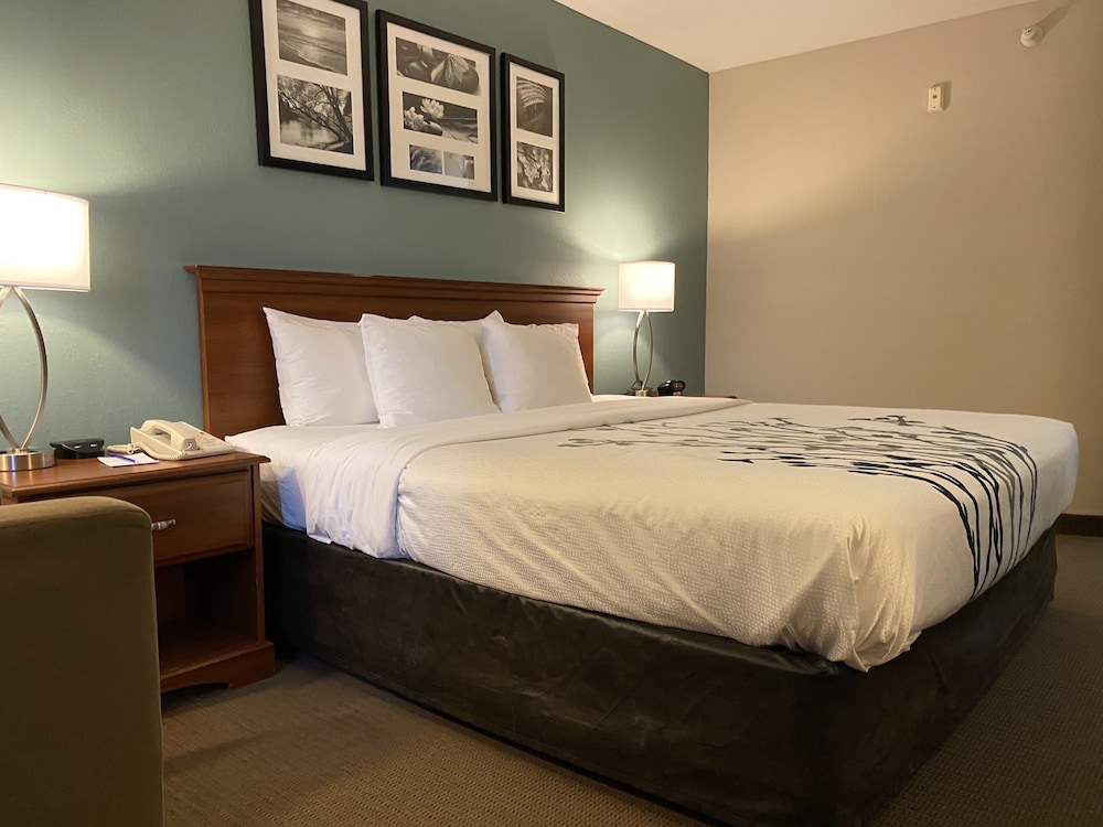 Sleep Inn & Suites Hays I-70 21/59