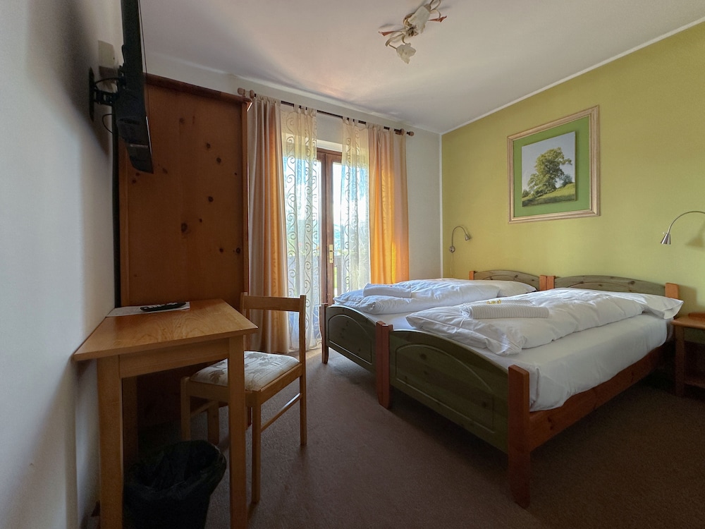 Garni Edy 37/62