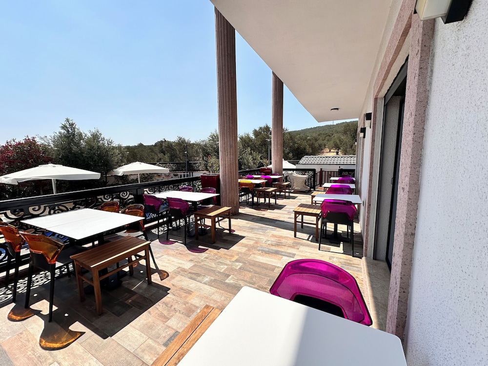 Cunda Eye +16 Adult Only 40/50