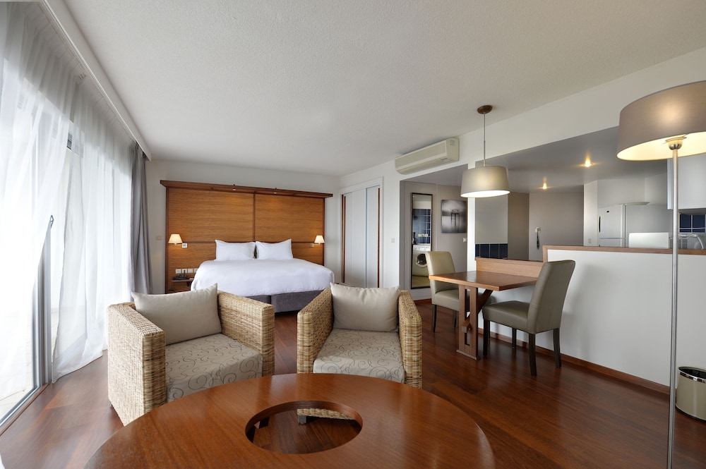 Hilton Noumea La Promenade Residences 47/65