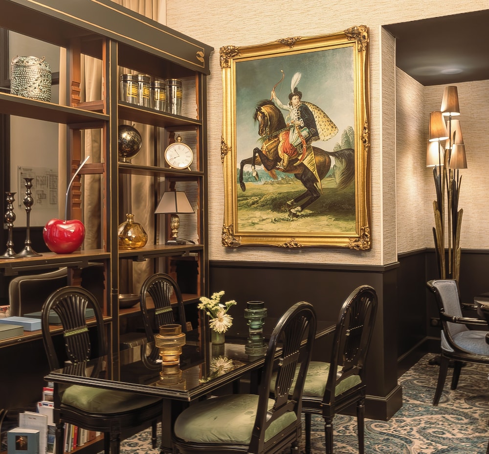 Hotel Gabriel Paris 49/64