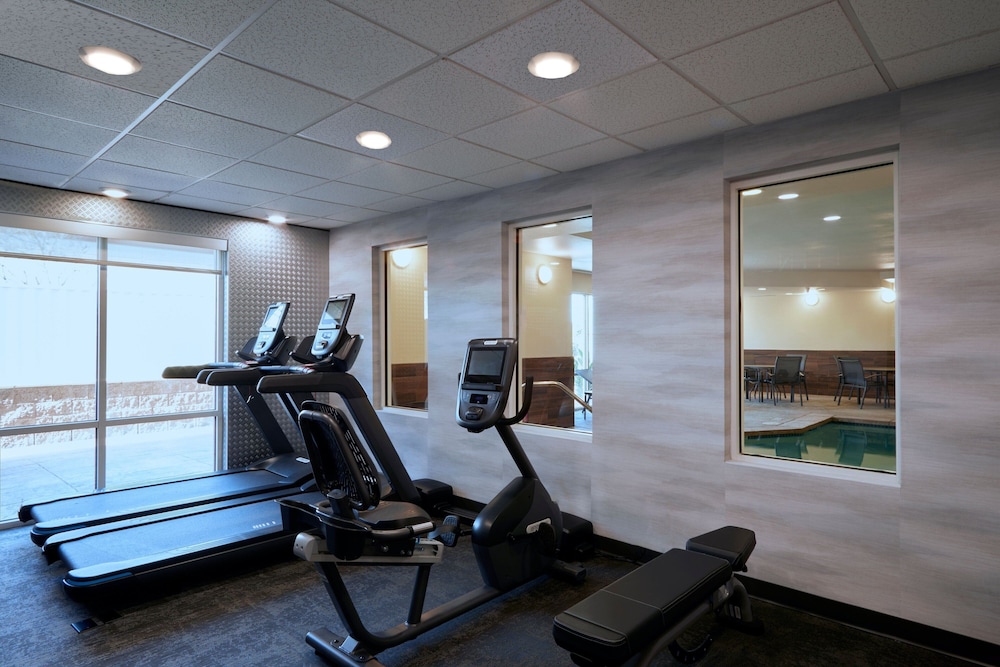 Fairfield Inn And Suites San Bernardino 29/47