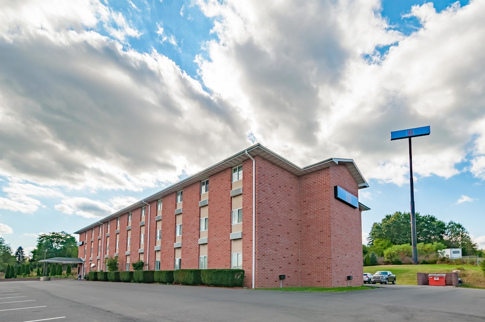Motel6 Drums, PA 35/45