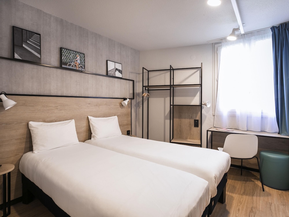 STANDARD, TWIN BEDS