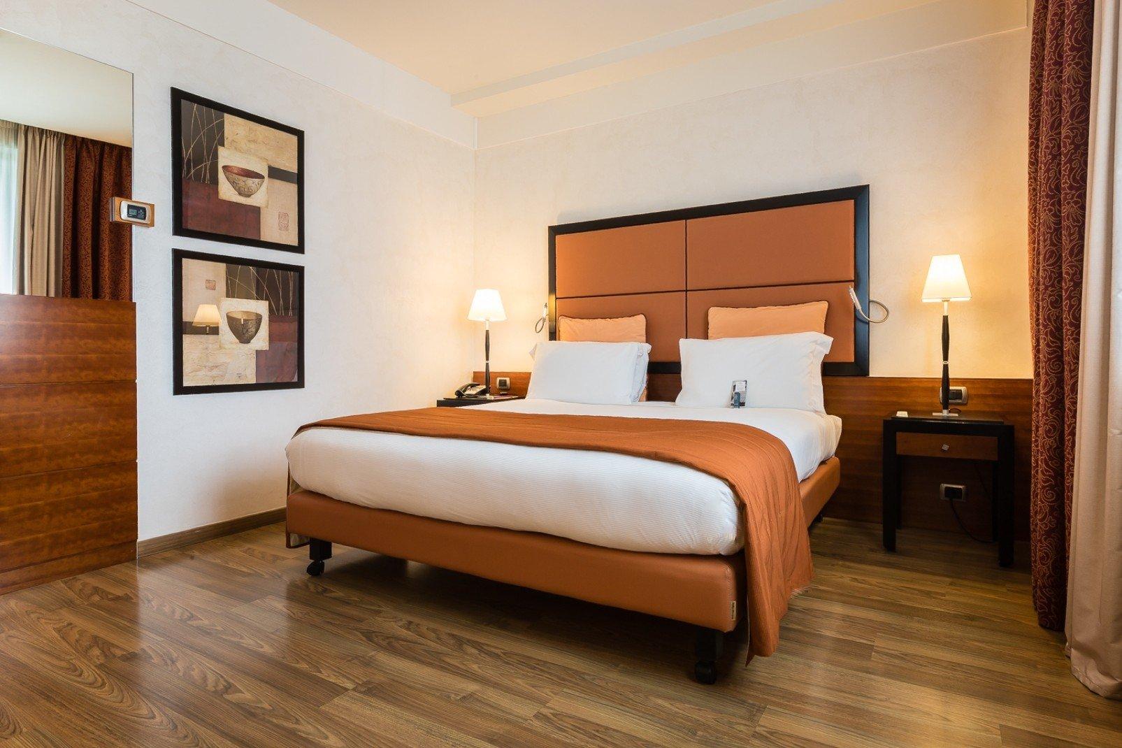 غرفة بريميوم بسرير مزدوج، Crowne Plaza Milano Malpensa Airport 2/5