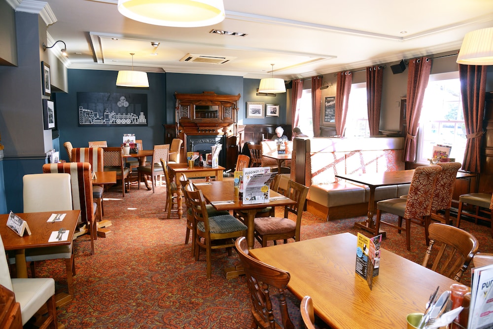 The Woodcocks Lodge by Marstons Inns 13/28