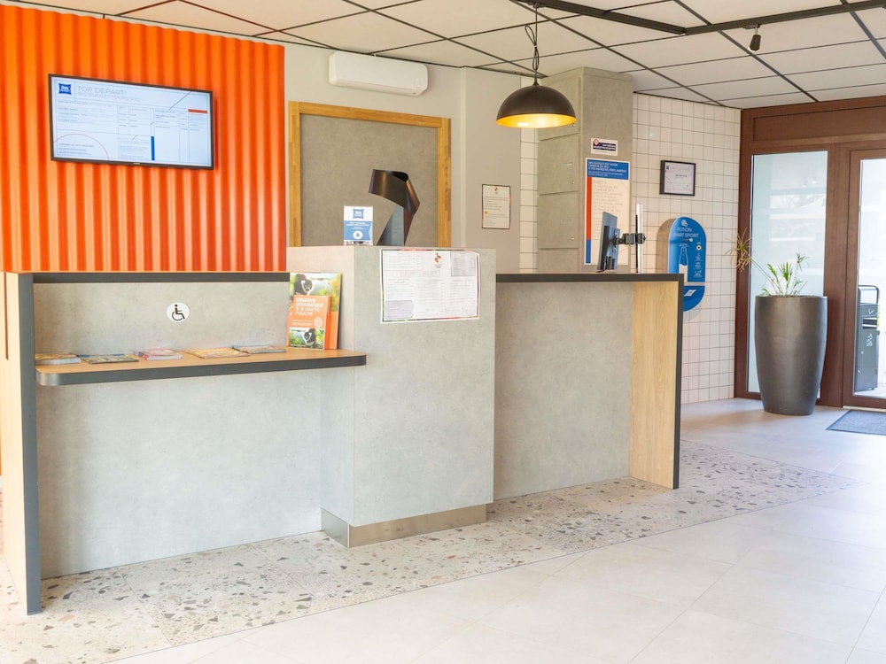 ibis budget Tours Sud 2/50