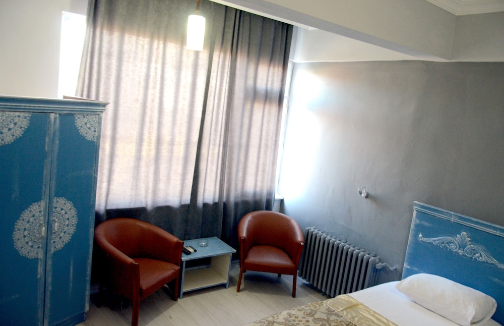 Blue Dolphin Hotel 24/39