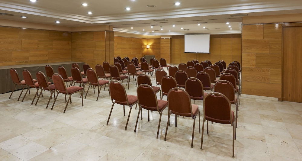 iStay by NH Zaragoza Sport Hotel 39/47